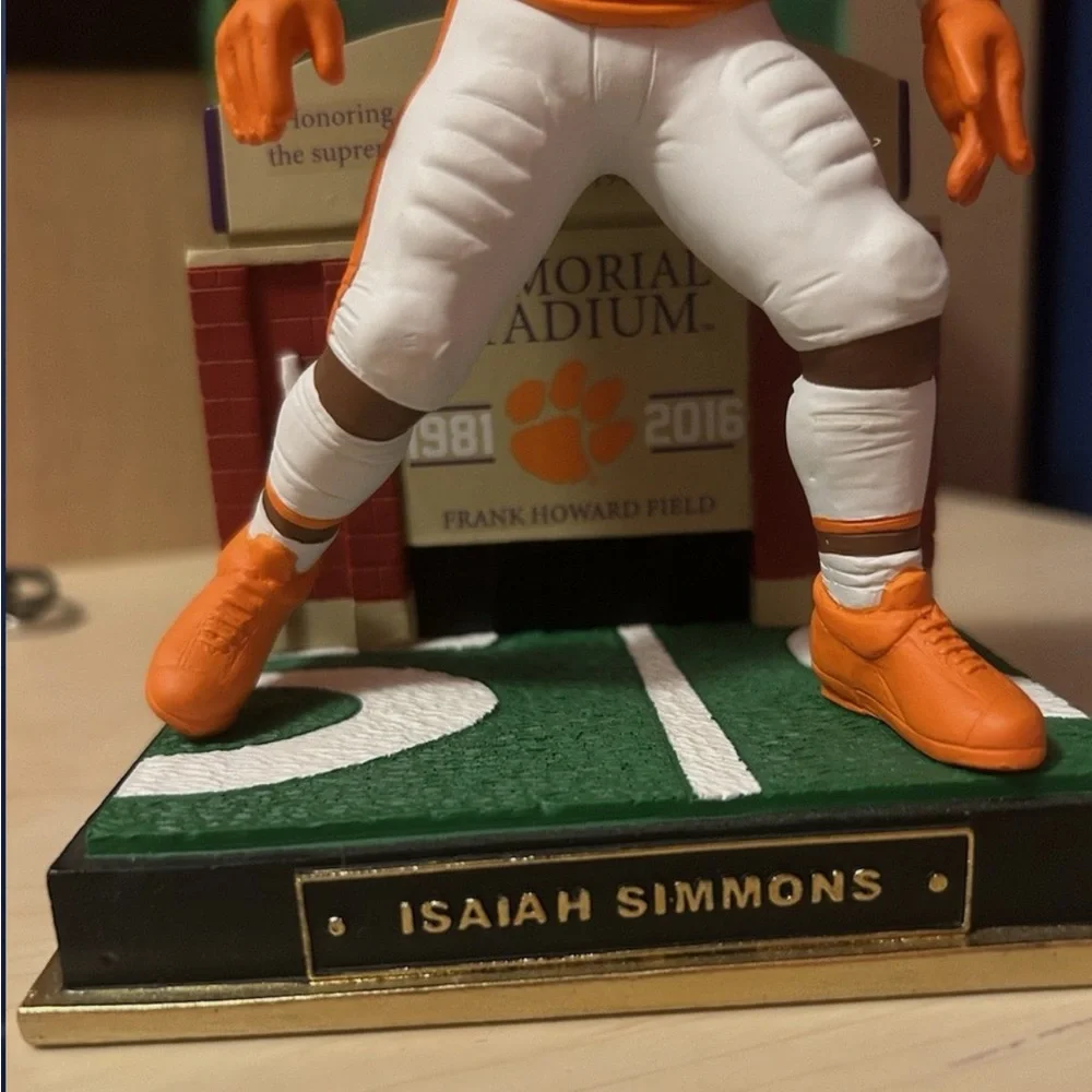 ISAIAH SIMMONS #11 LB Foco Clemson Bobblehead